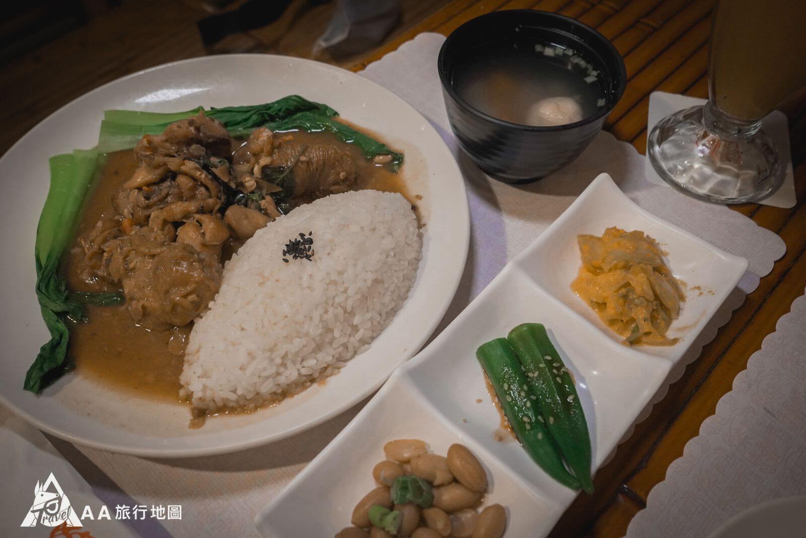 Stewed Rice with Three Cups of Chicken