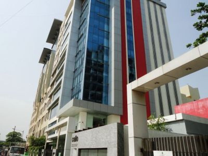 325 sqft Commercial Office Space for Lease in Corporate Avenue