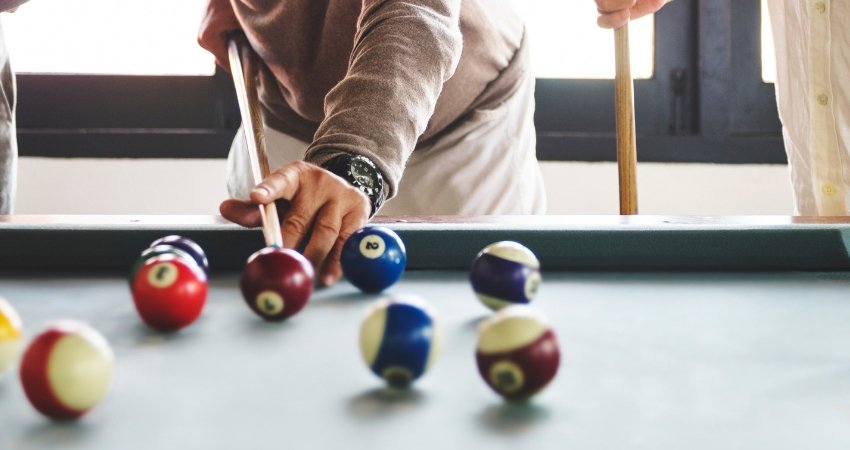 Tips for Playing the Less Common Types of Billiards Games Snooker
