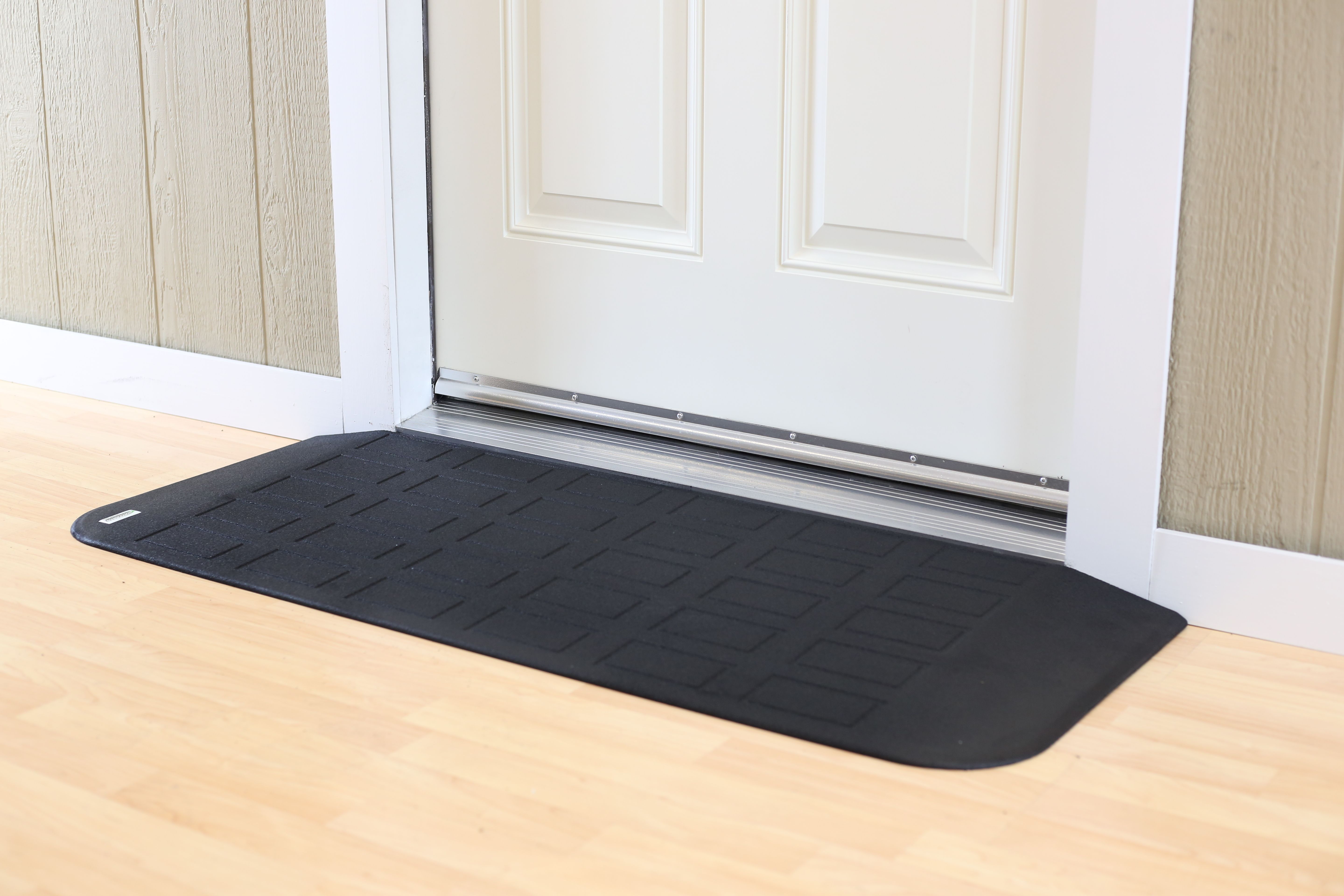 1.5 in Rubber Threshold American Access Ramps