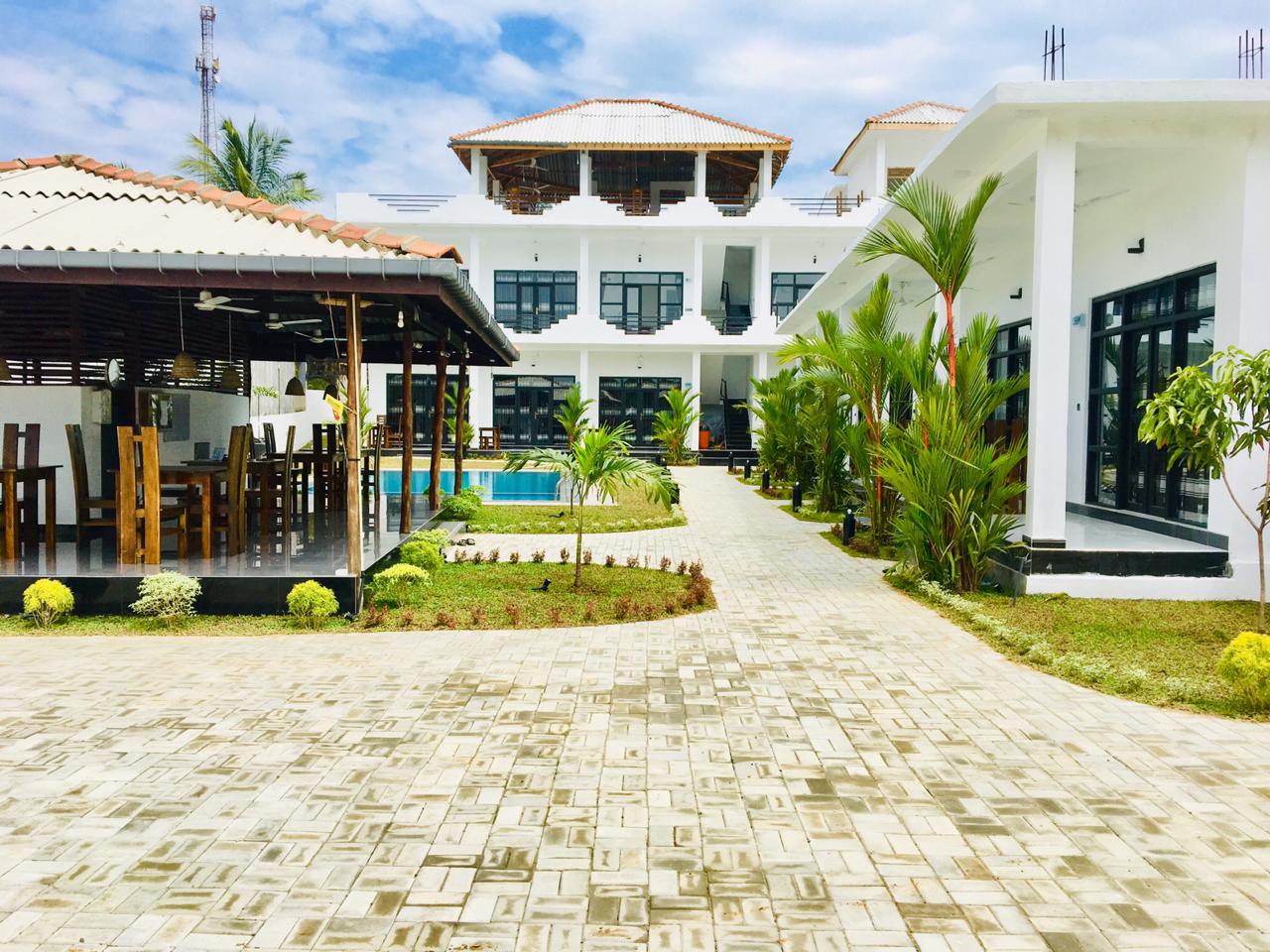 Arugambe Arco Real Estate Hotels for sale in Sri Lanka Real Estate