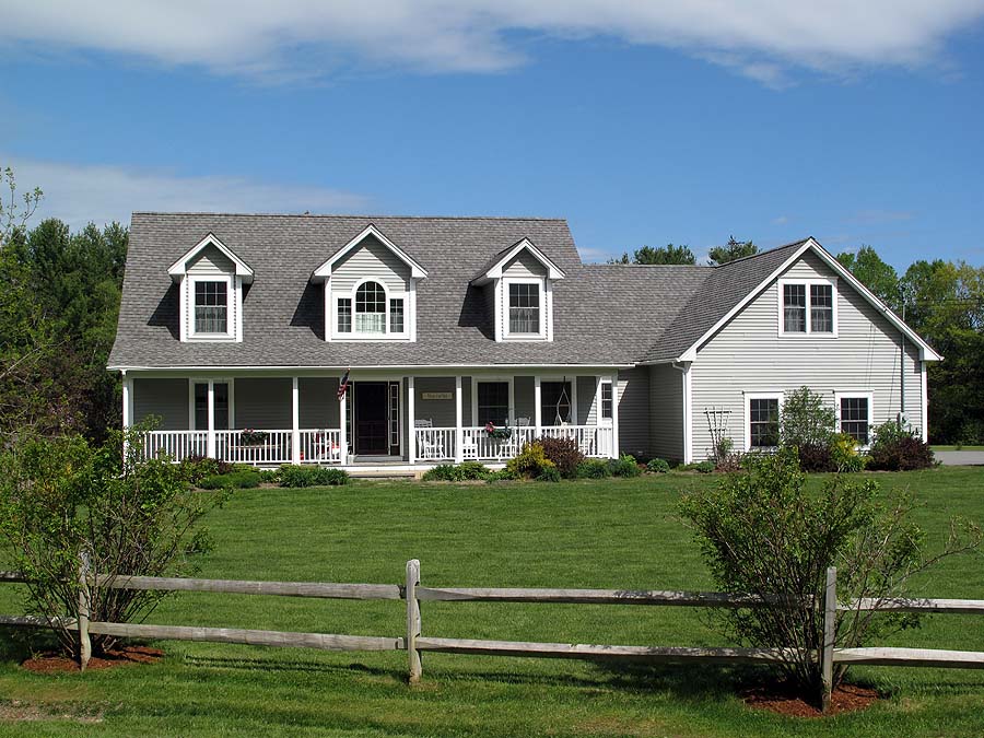 Aaron Building Construction Creating beautiful homes in Maine