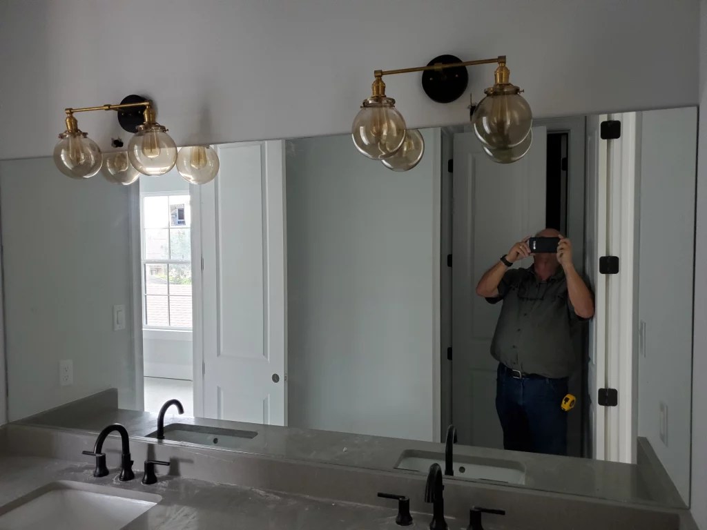 Gallery AA Screens & Glass, Inc.