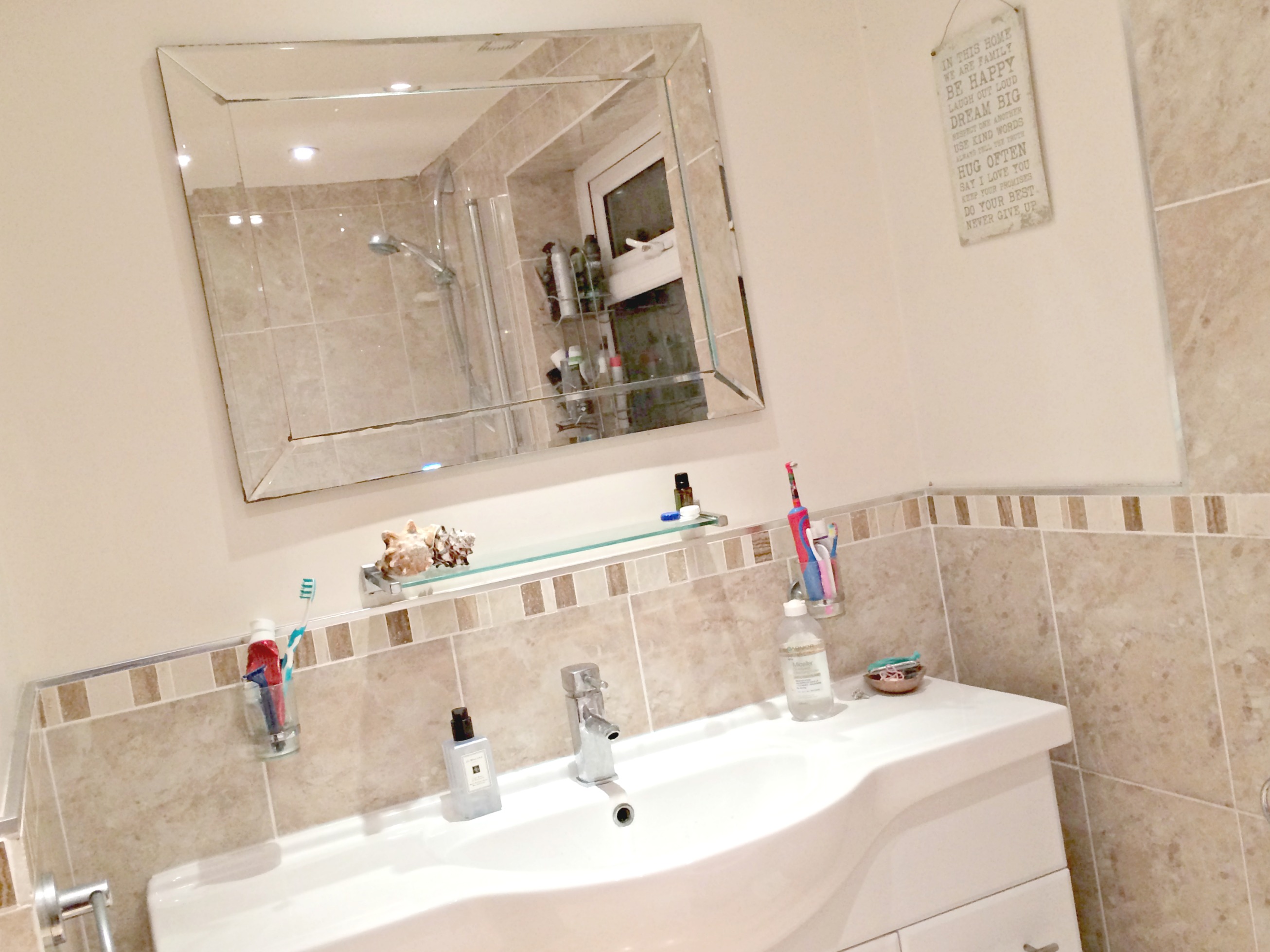 My Tips For Designing a Small Bathroom & Making The Most Of The Space