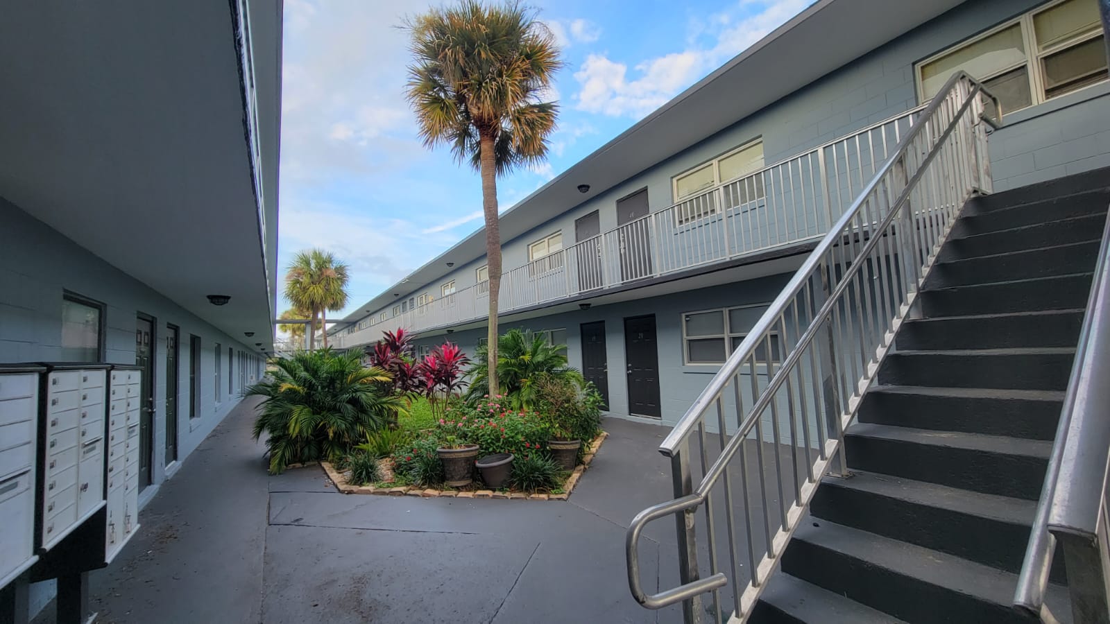 American Apartment Management