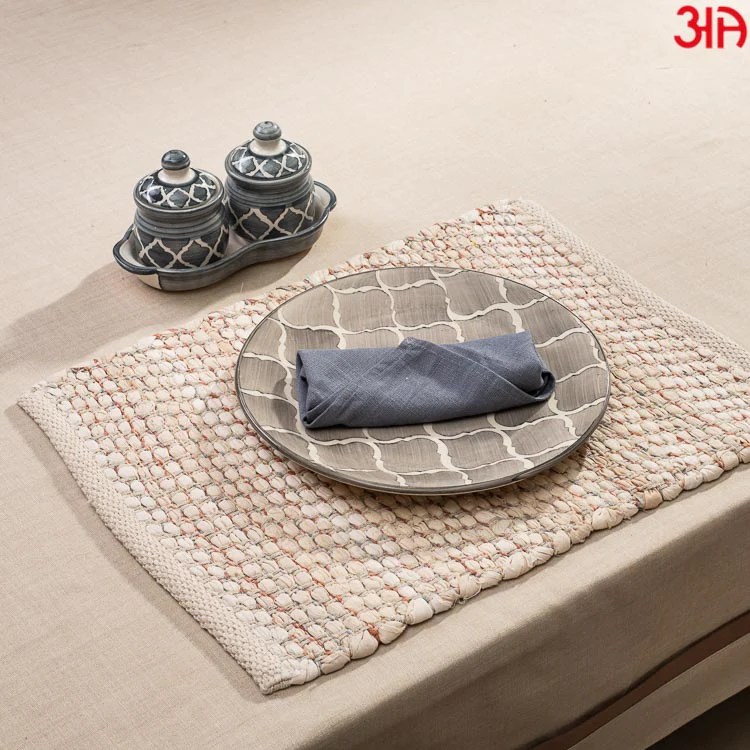 Buy Dining Table Mats Online in India Table Mats at Aawrun