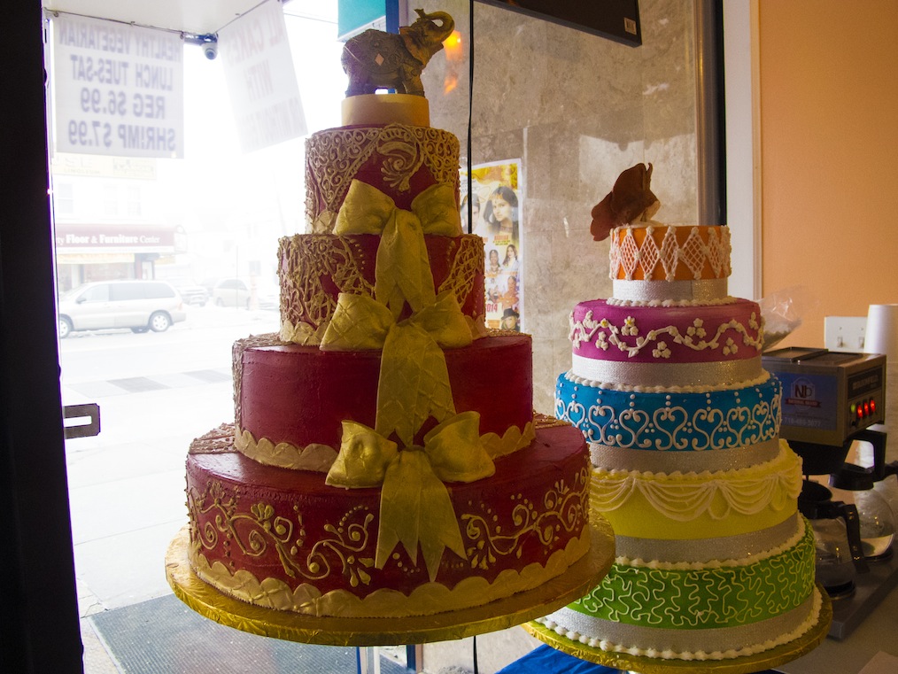 Gods and Small Tings Asian American Writers'