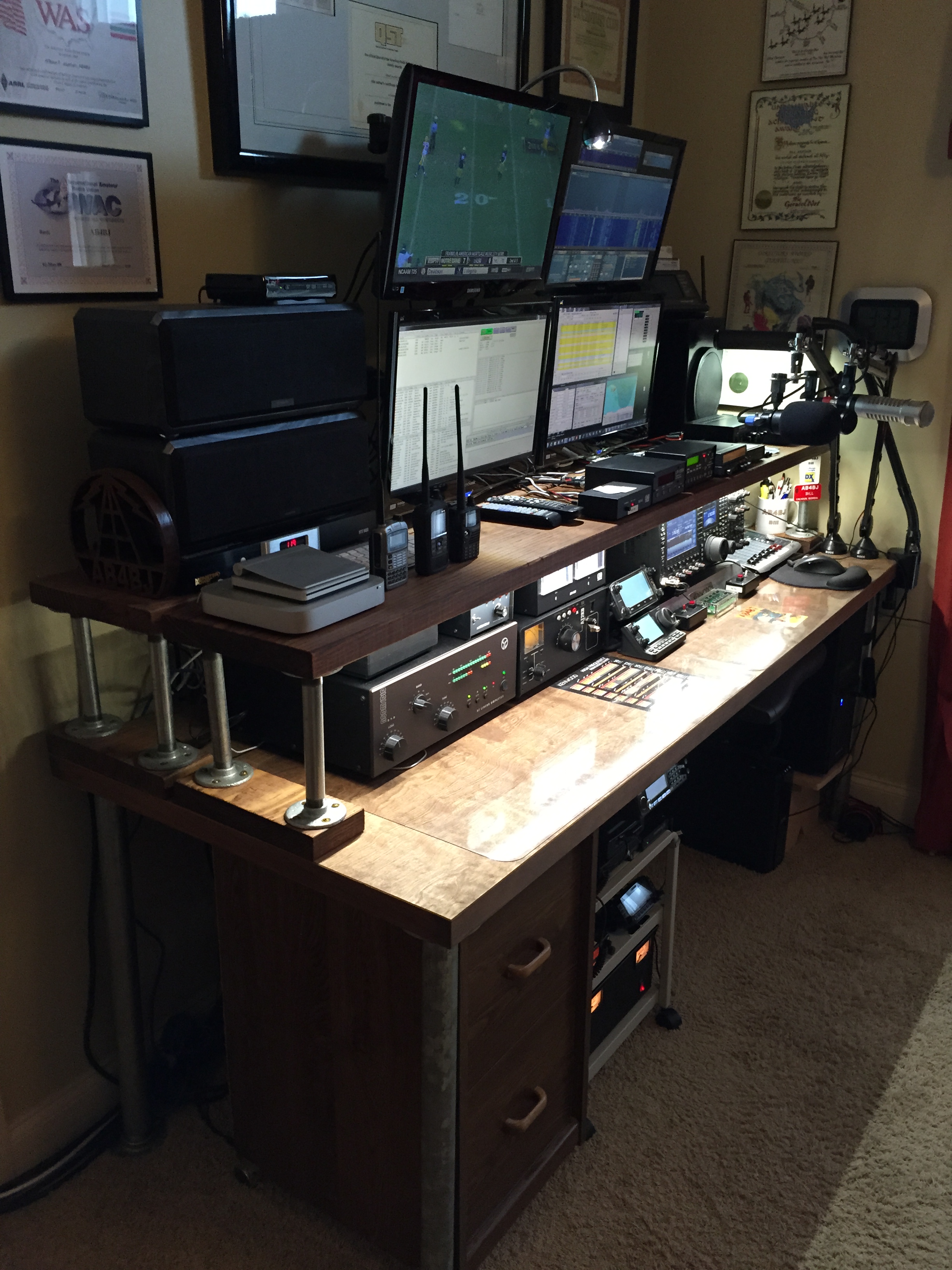 The Great Ham Radio Desk Project AB4BJ