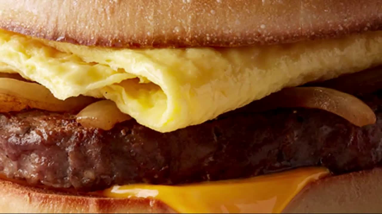 McDonald´s Steak, Egg & Cheese Bagel Level Up Ad Commercial on TV