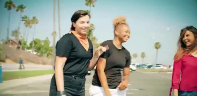 ▷ Genesis 2022 Genesis Gv70 - 'Shutter Speed: Women In Action' Ad Commercial On Tv