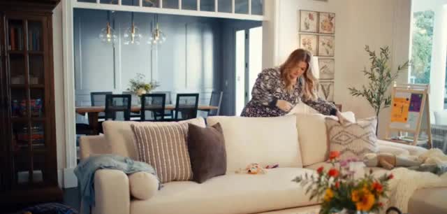 New Wayfair Commercial 2023 ▷ Wayfair 'Make My Home Totally Me' Ft. Kelly Clarkson Ad Commercial On Tv 2022