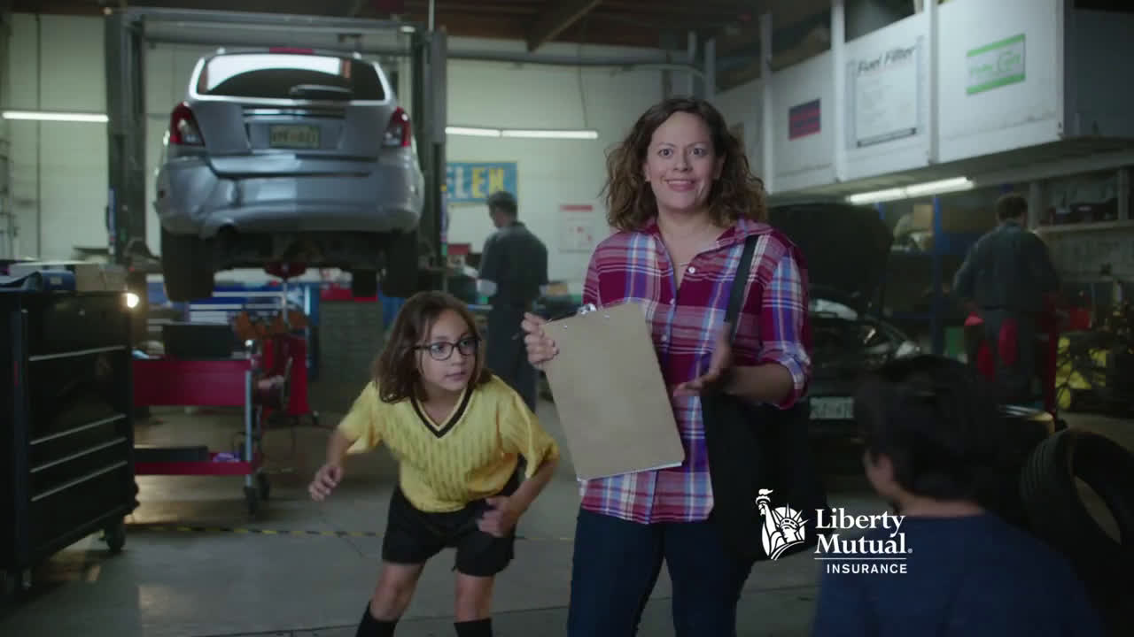 Liberty Mutual Insurance Quick and Easy Mobile Estimates Ad Commercial