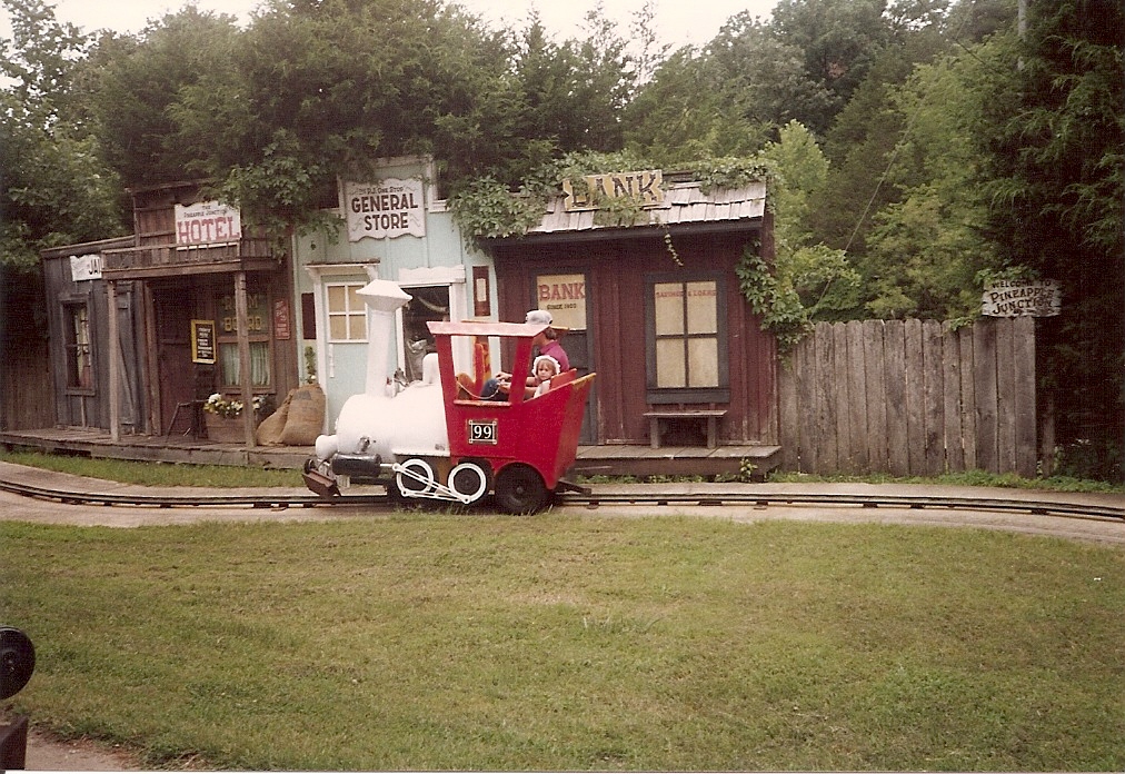 Dogpatch Usa 2024 Jeni Robbyn