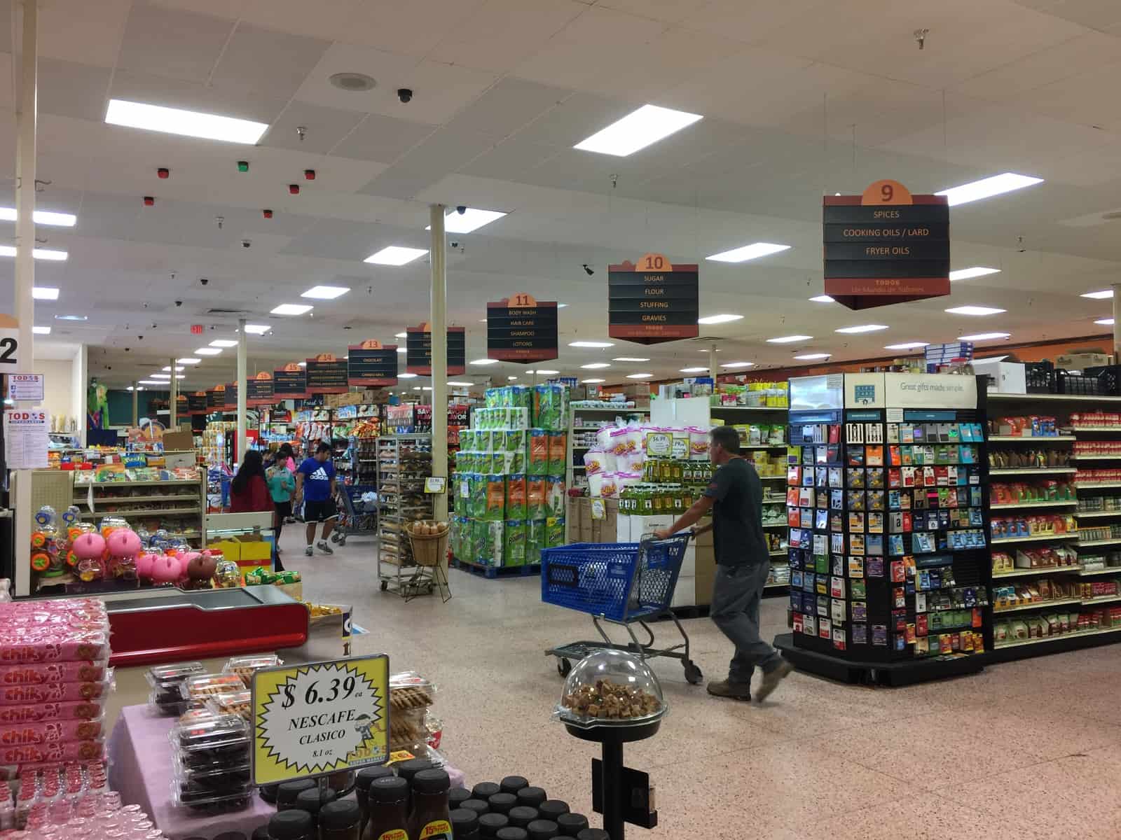 Todos Supermarket Celebrates 27 Years Serving the Virginia Community