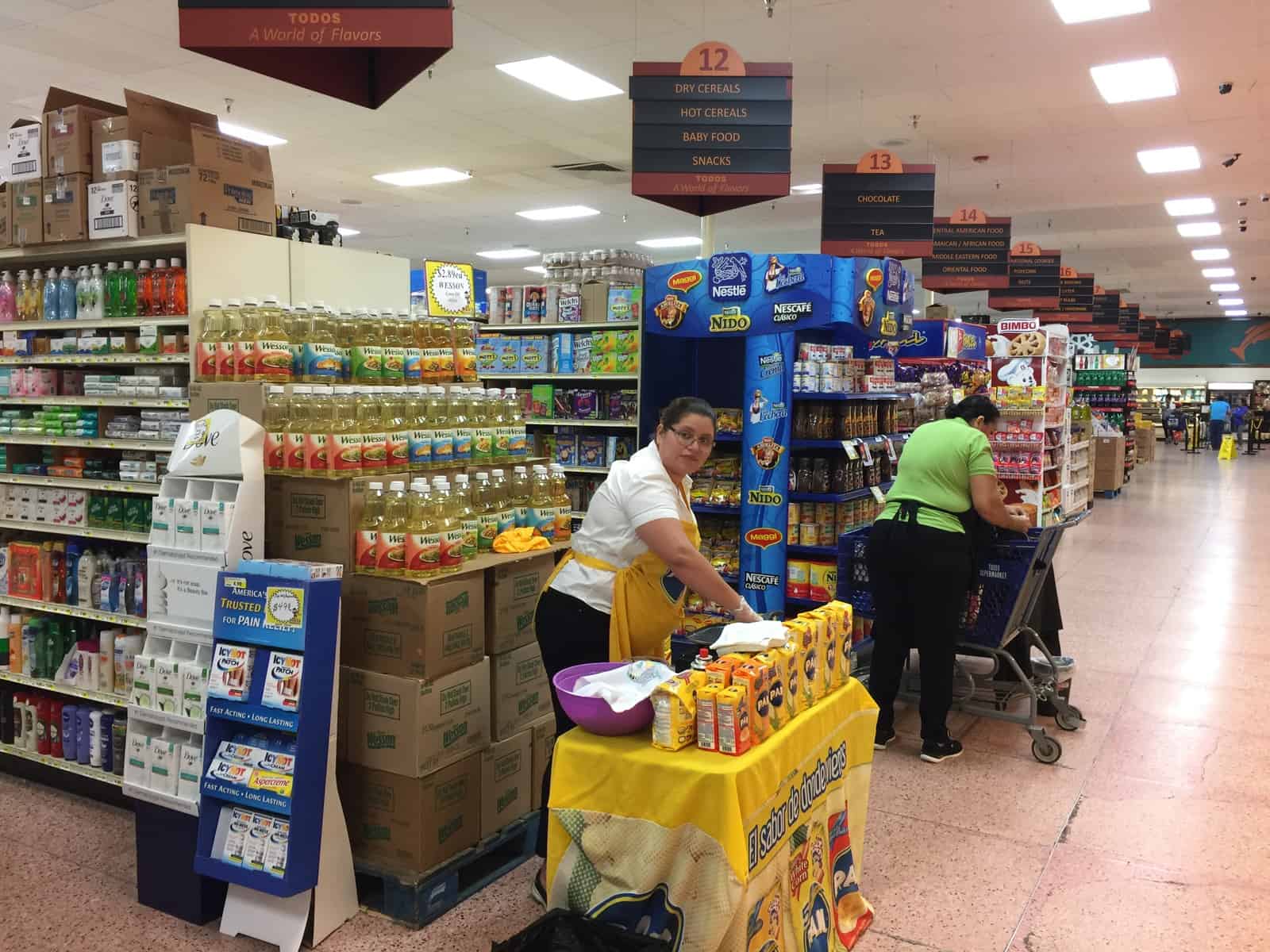 Todos Supermarket Celebrates 27 Years Serving the Virginia Community