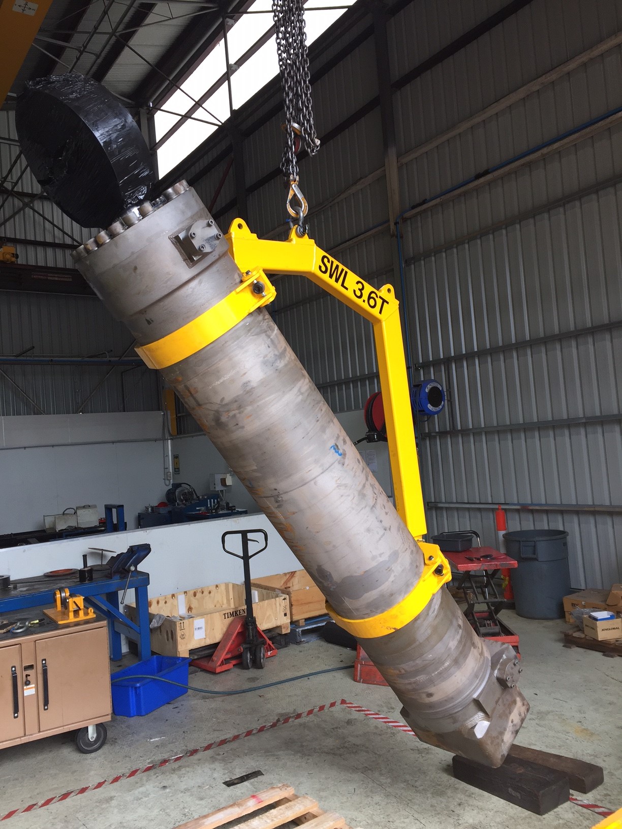 Lifting Engineering Heavy Machinery Cylinder ABA Structures Pty Ltd