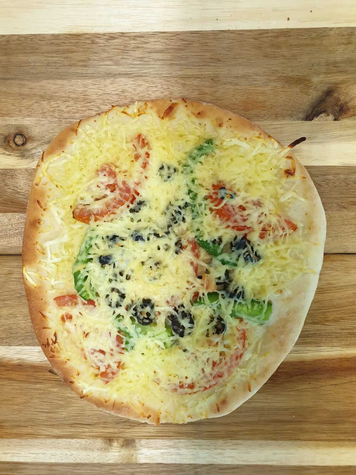 Vegetarian Pizza (V) Abdallah Brothers Bakery Dandenong