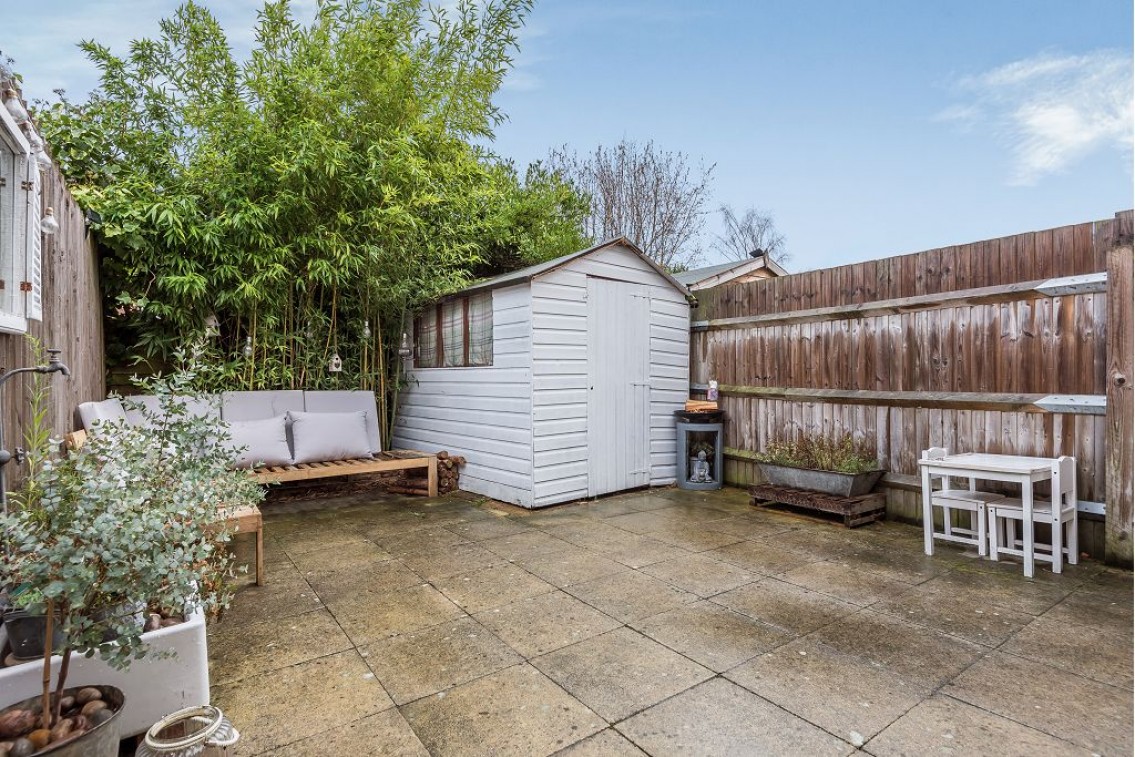 Upper Heath Road, St Albans, AL1 Abbey Estates