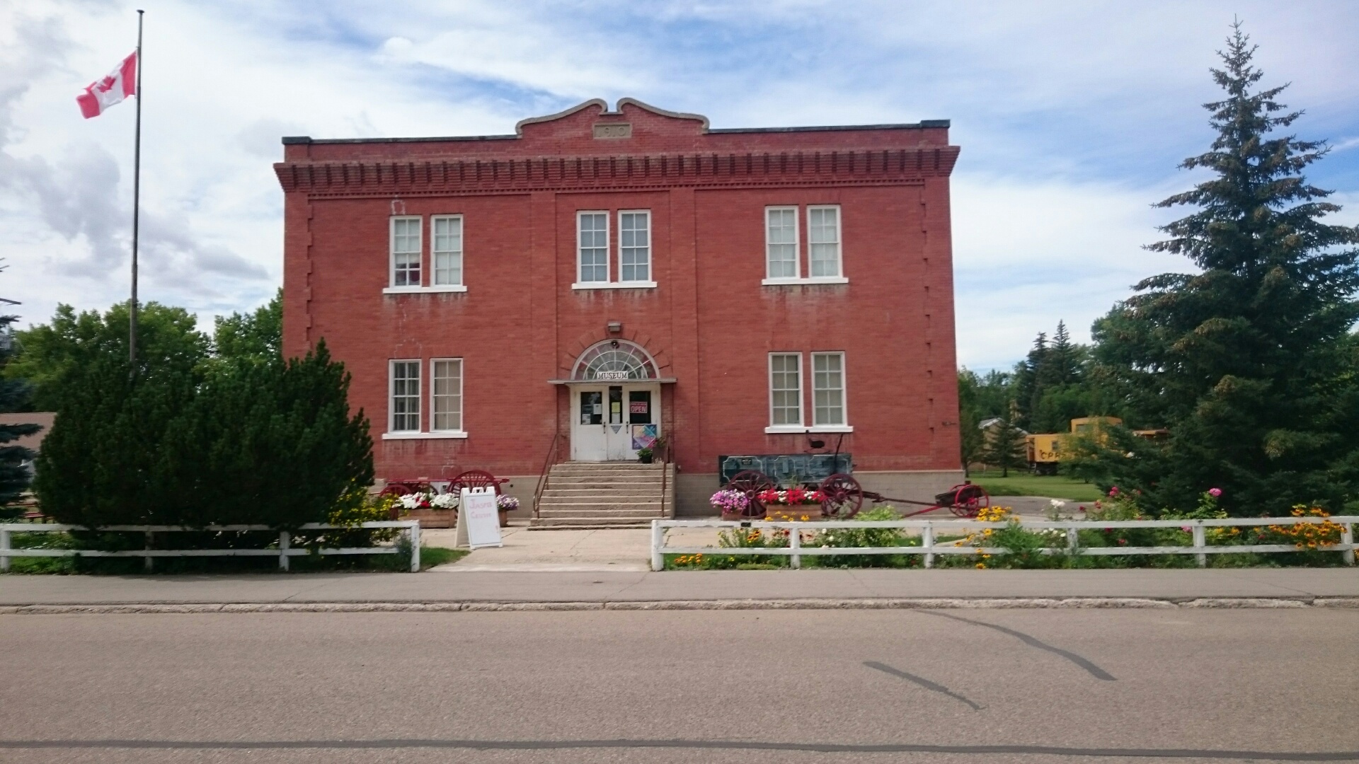 Abbott Realty Serving your real estate needs in Maple Creek and the