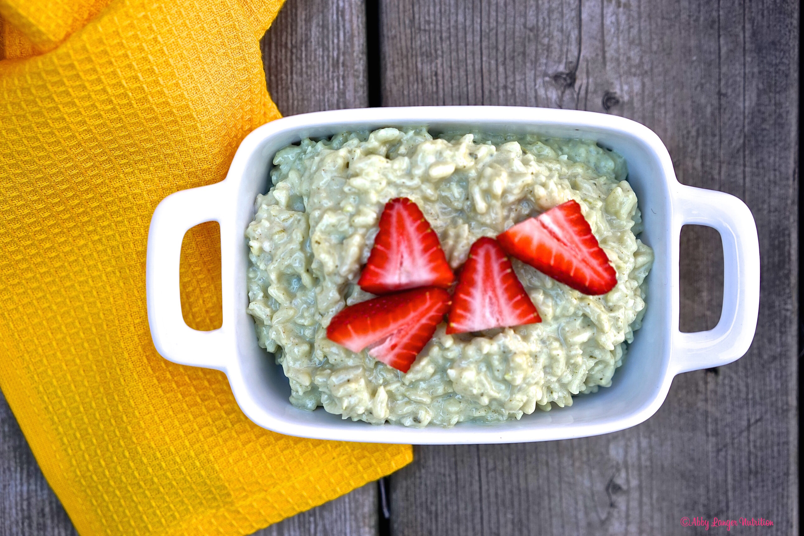 Vegan, Gluten-Free Matcha Coconut Rice Pudding