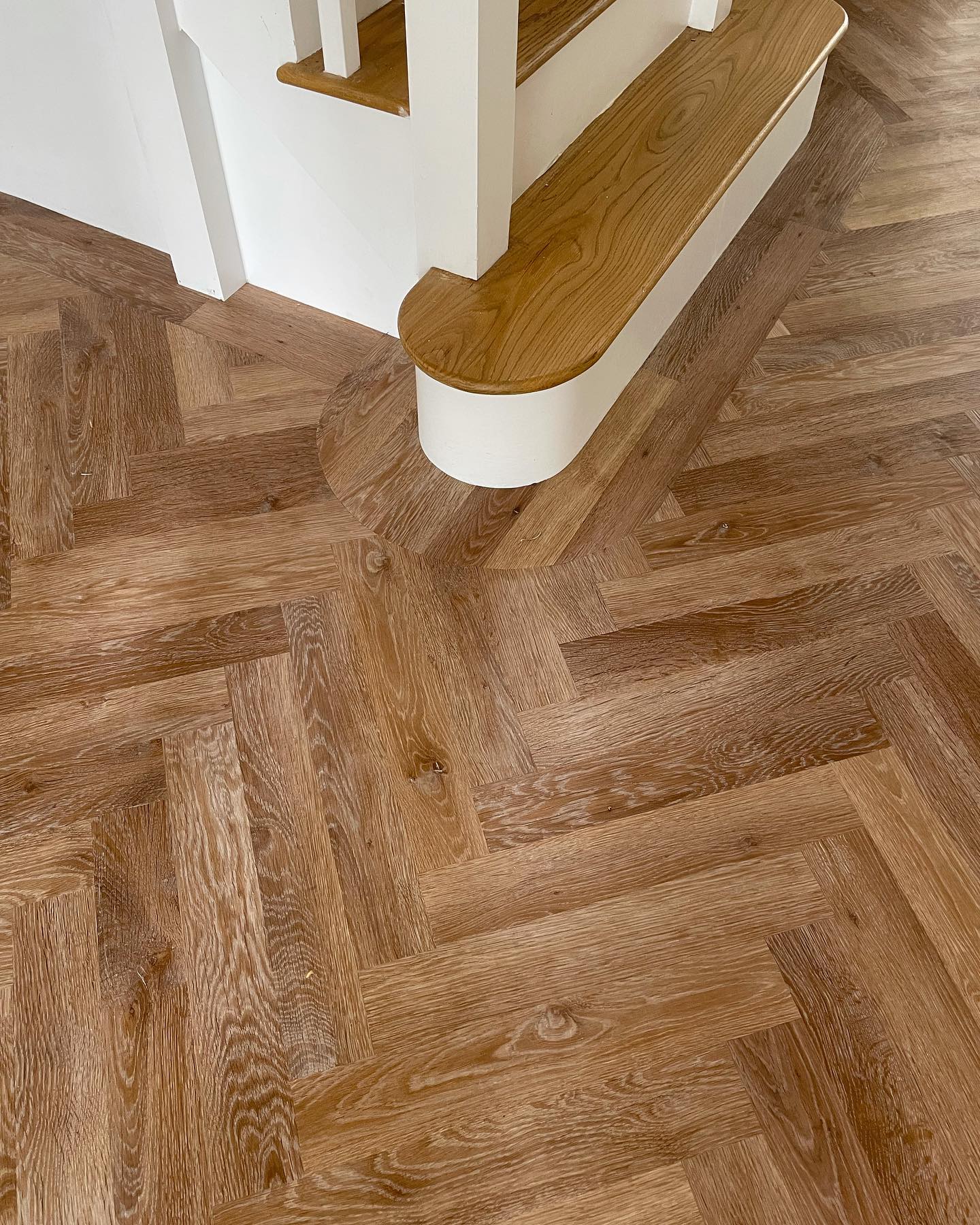 Vinyl Flooring in Gloucester Quality Luxury Vinyl Tiles