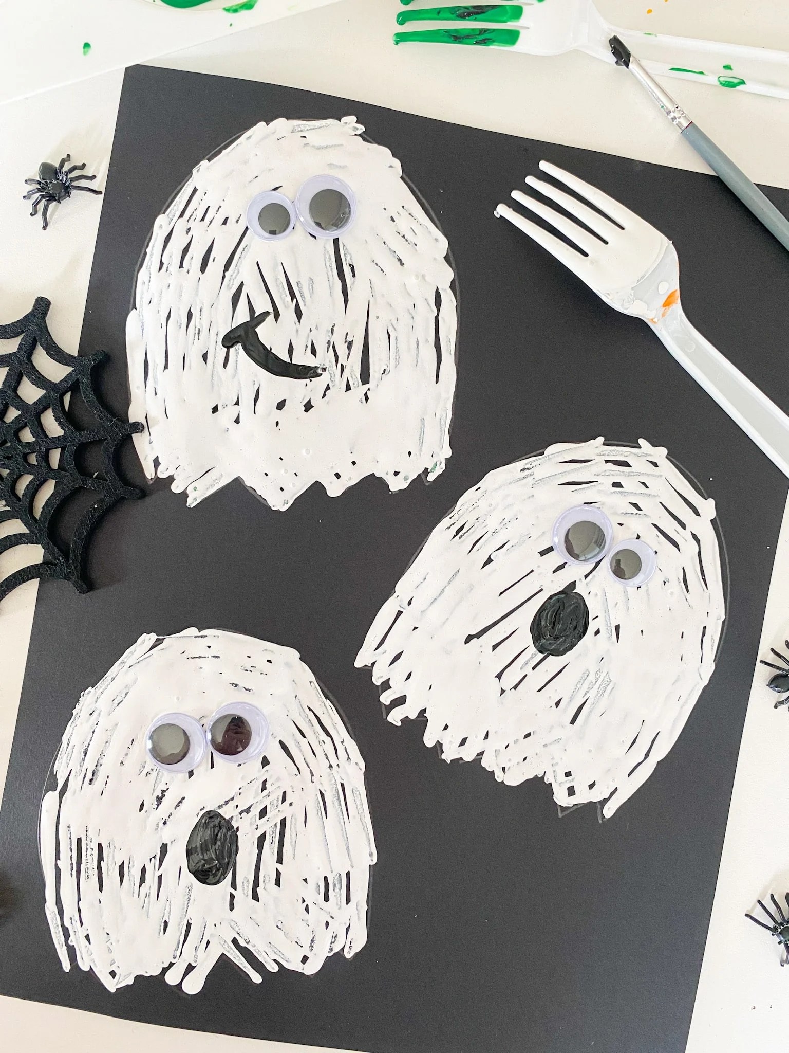 25 FUN Halloween Crafts for Preschoolers ABCDee Learning