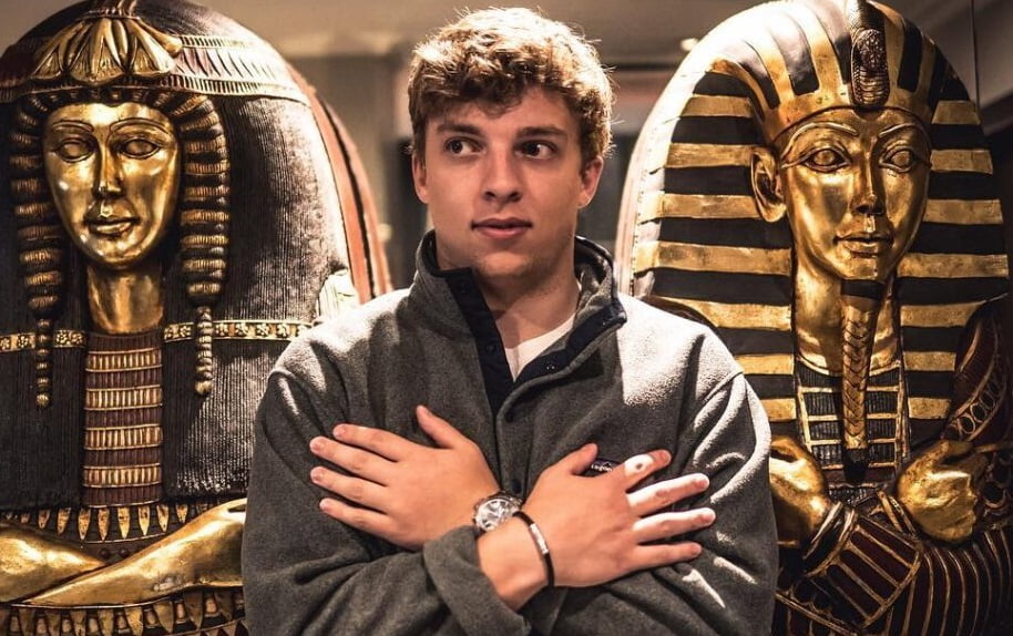 Slogoman [YouTuber] Facts Wiki, Age, Bio, Real Name, Girlfriend, Net Worth