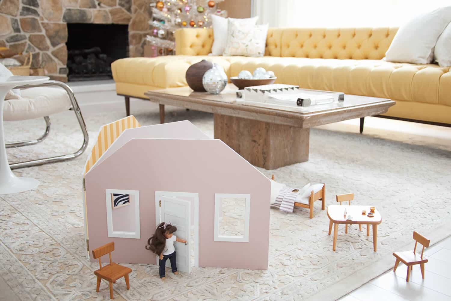 Make a FoldAway Dollhouse A Beautiful Mess