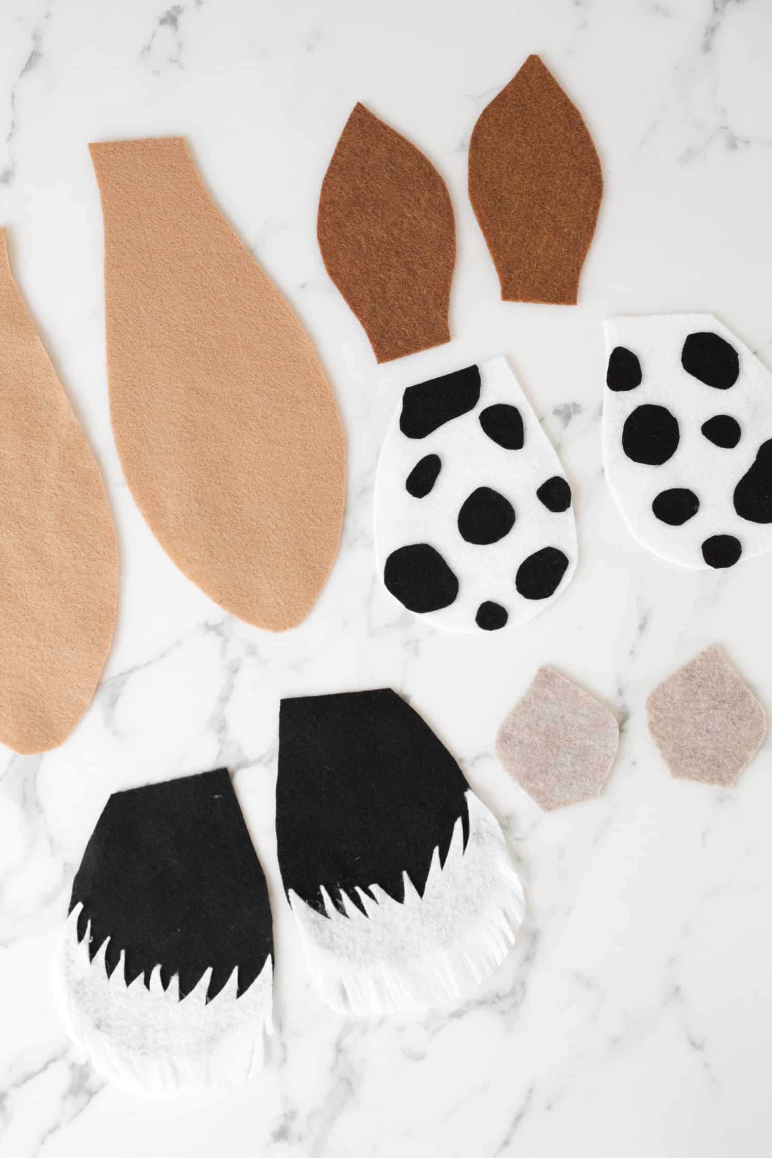 Puppy Party with DIY Birthday Party Decorations