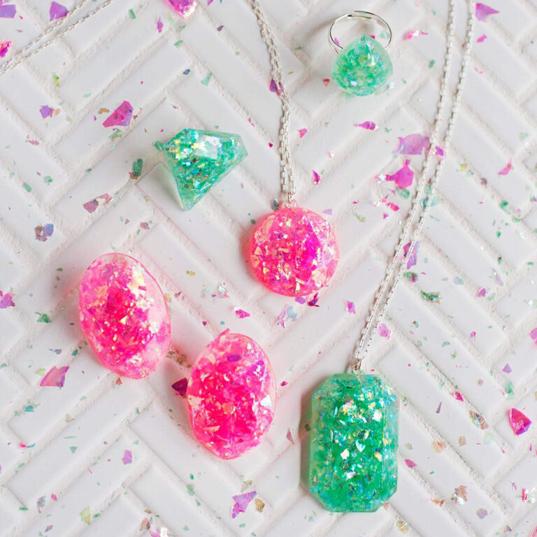 Resin Art Beginner's Guide A Beautiful Mess