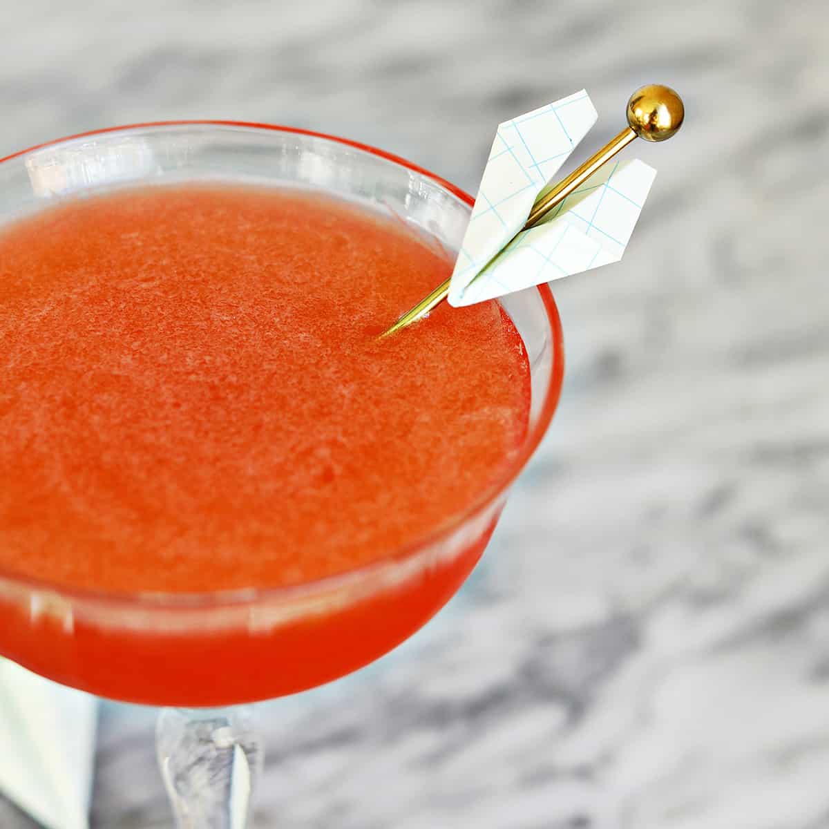 Paper Airplane Cocktail A Stunning Mess CNEWS18