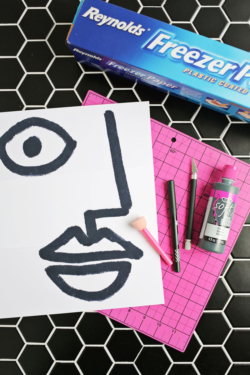 Abstract Face Pillow DIY A Beautiful Mess