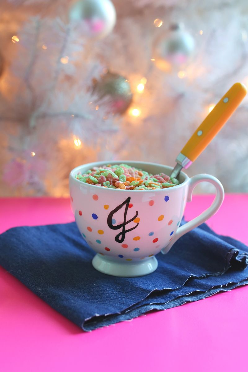 Try This Food and Dishwasher Safe Mug Tutorial! A Beautiful Mess