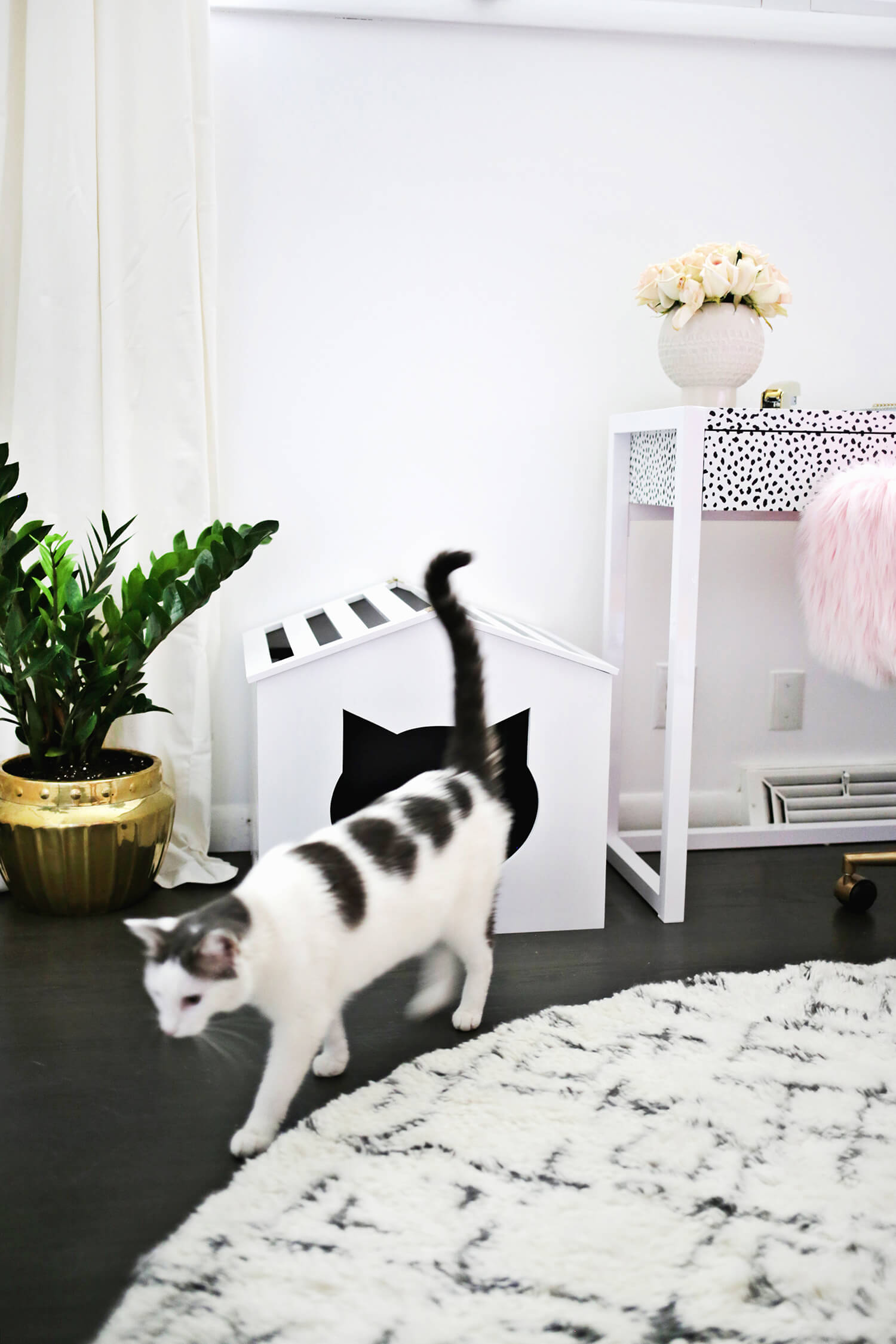 Litter Box Cover DIY! A Beautiful Mess
