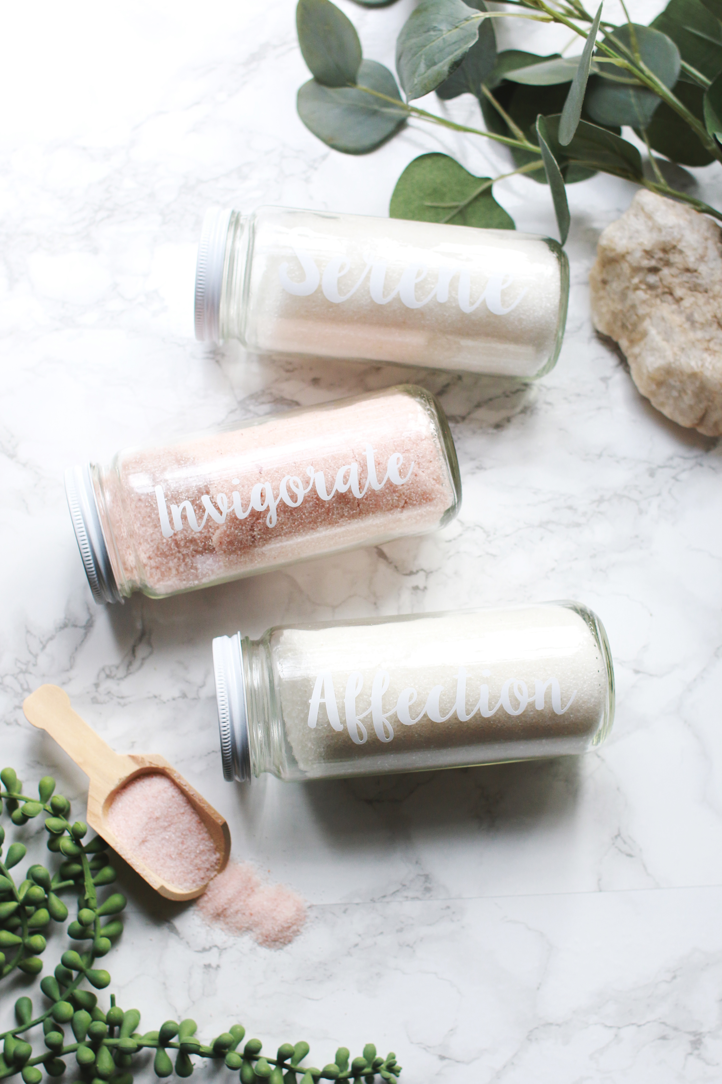 Make Your Own Infused Bath Salts! A Beautiful Mess