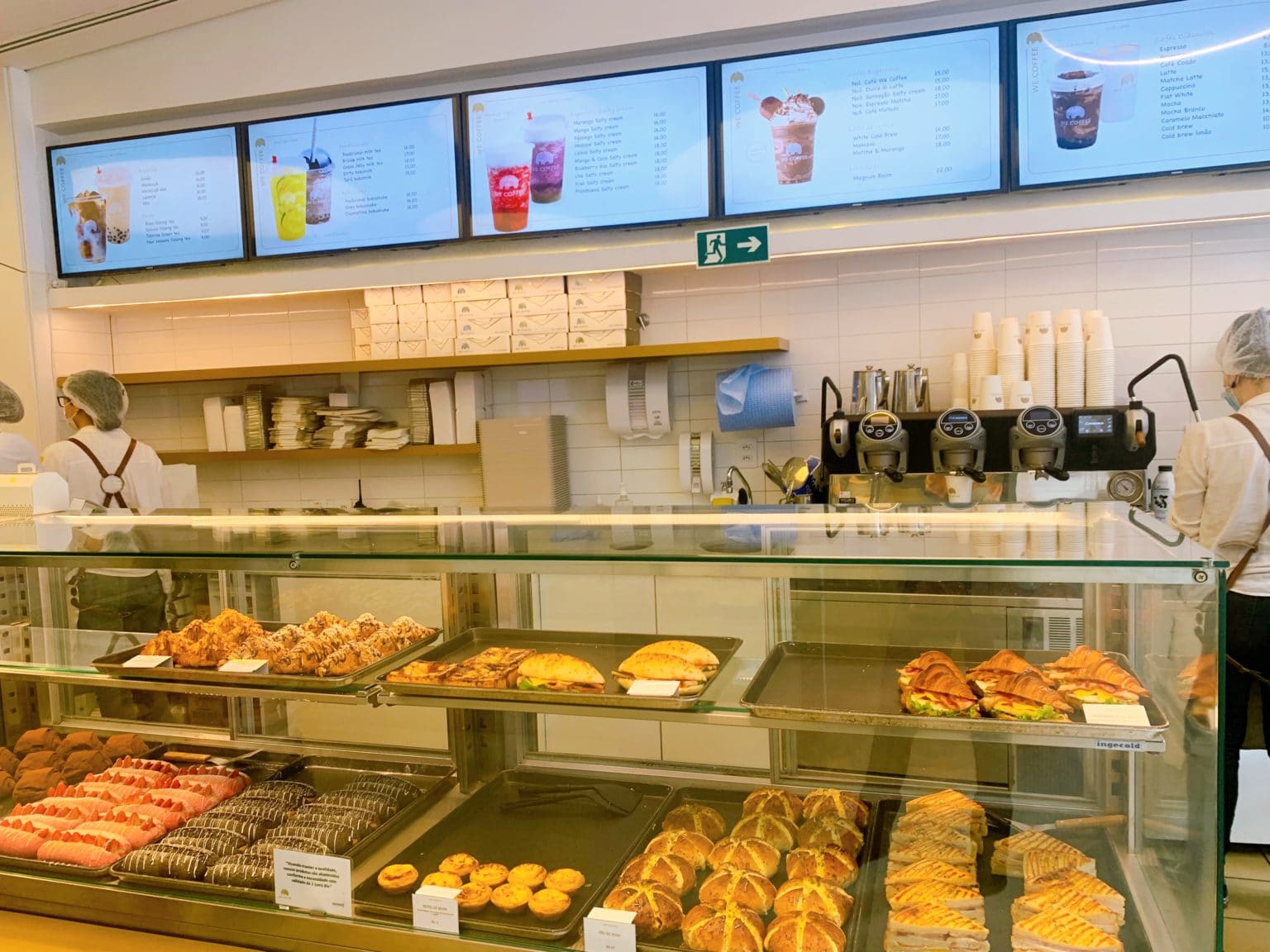 We Coffee cafeteria boutique na Liberdade e Paulista A Bela e o Bigode