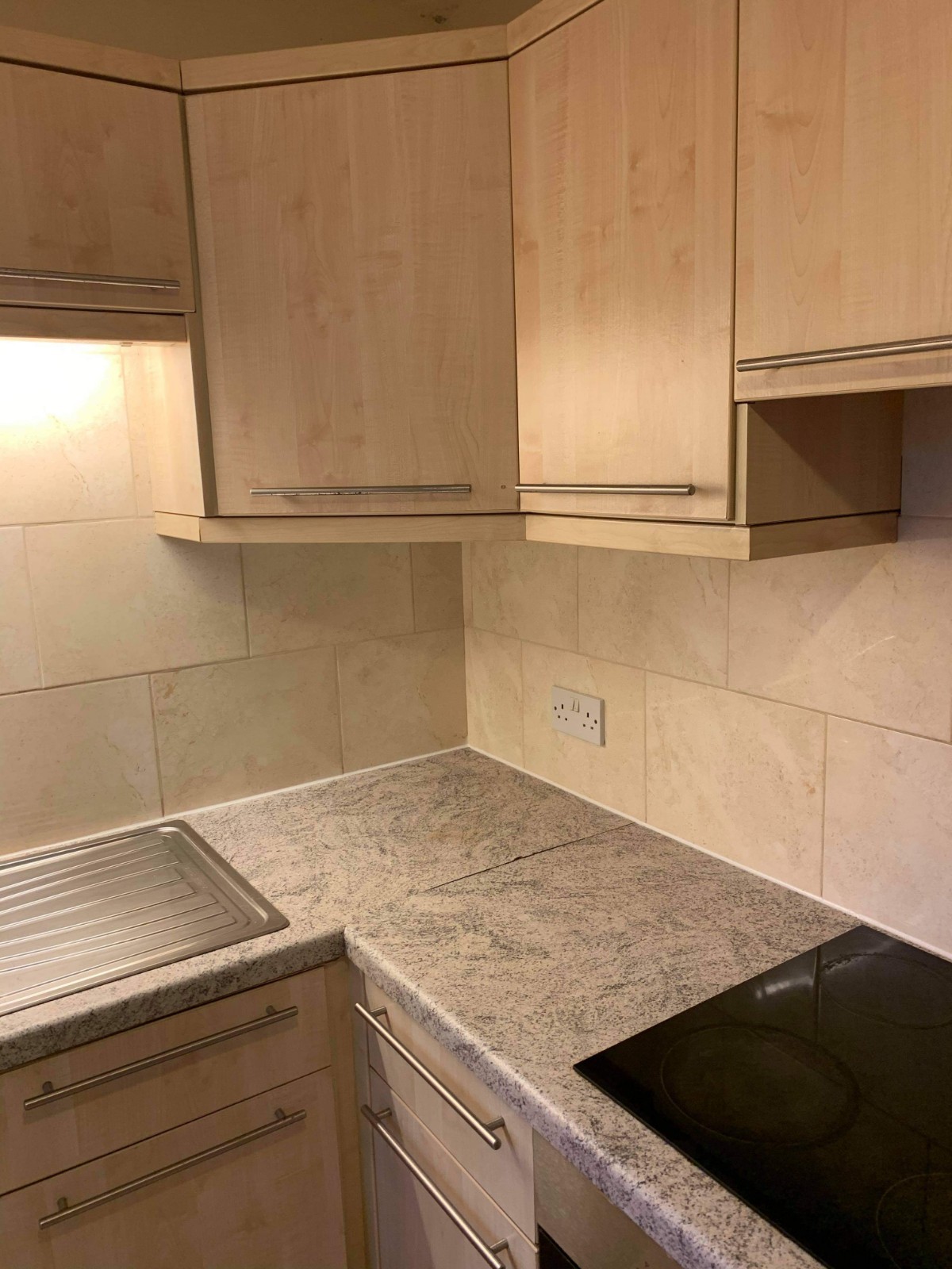 Erskine Street Aberdeen Angels