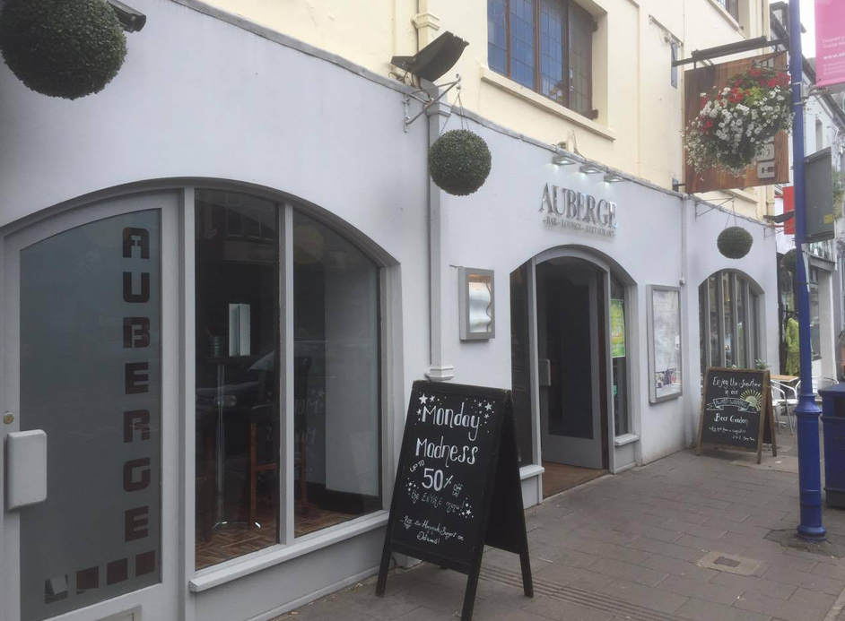 Restaurants, Cafes and other places to eat in Abergavenny, Wales