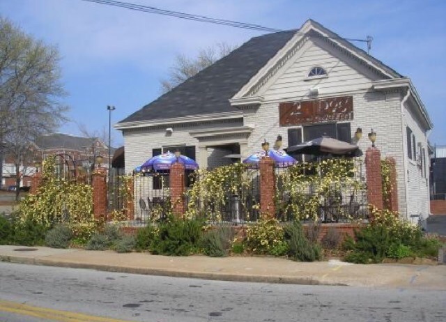 2 Dog Restaurant Best Gainesville GA Restaurants