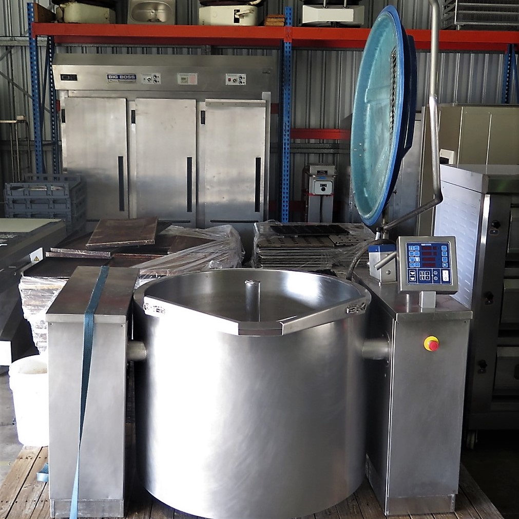 Joni Electric Steam Jacketed 300L MultiMix Tilting Kettle 21PM01