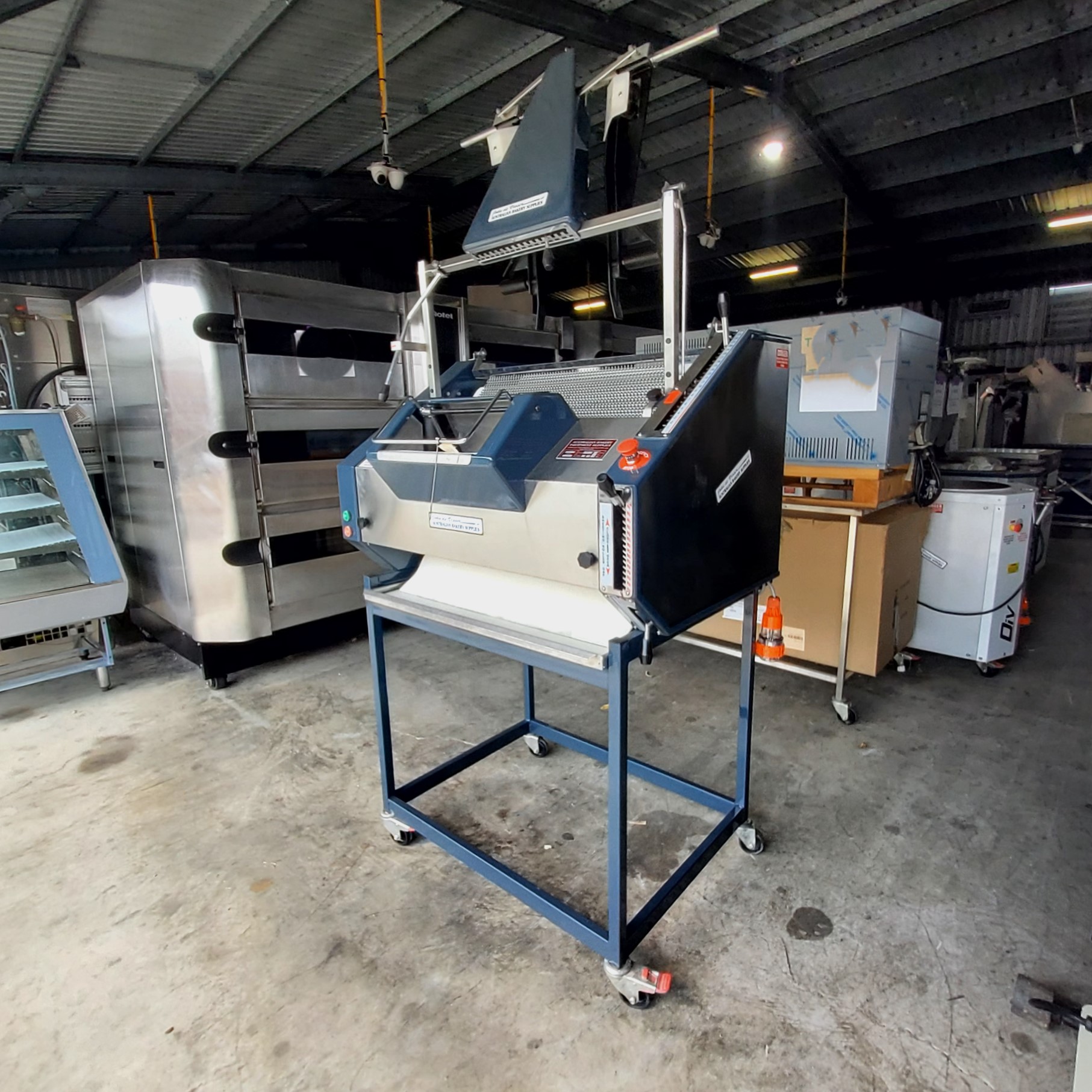2nd Hand Versatile Bread Moulder With Normal Guard 23RM04 » Australian