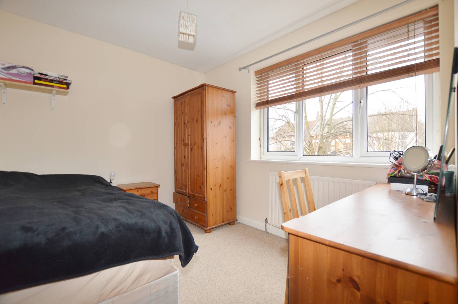 2 Bedroom House, Chadwick Road, Leytonstone, E11 1NE Abidins
