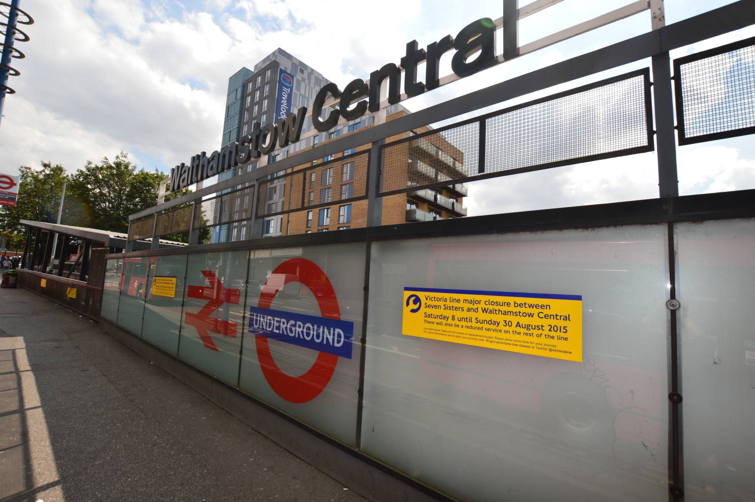 2 Bedroom First Floor Flat, Castleton Road, E17 4AR Abidins