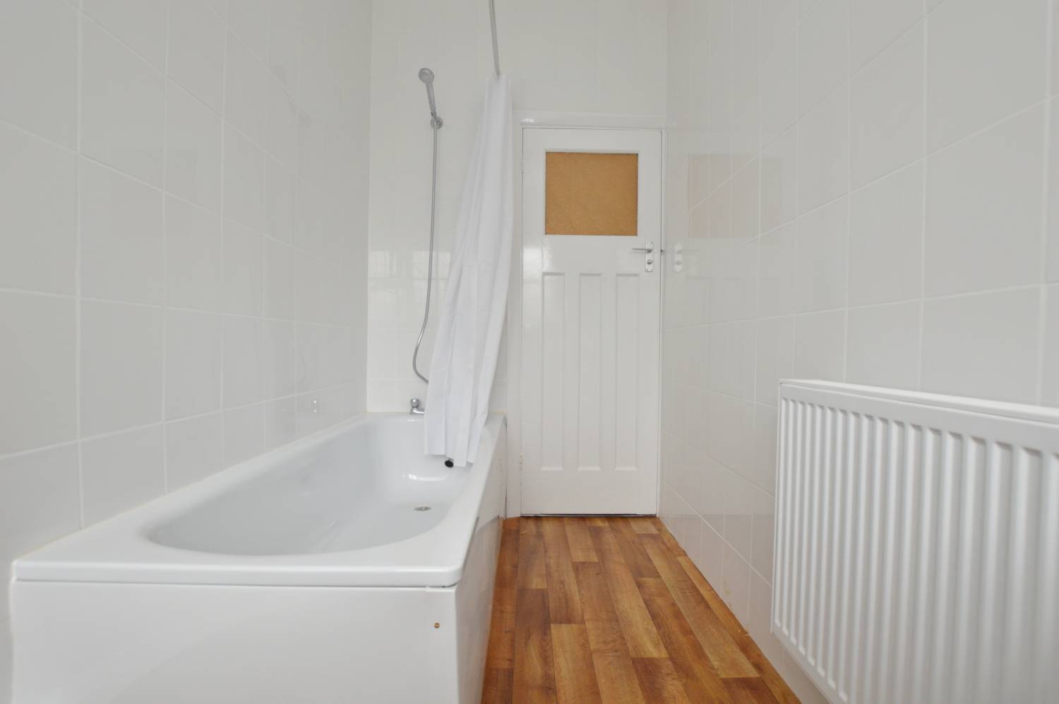 3 bedroom Flat, Snaresbrook Hall, South Woodford, E18 2EJ Abidins