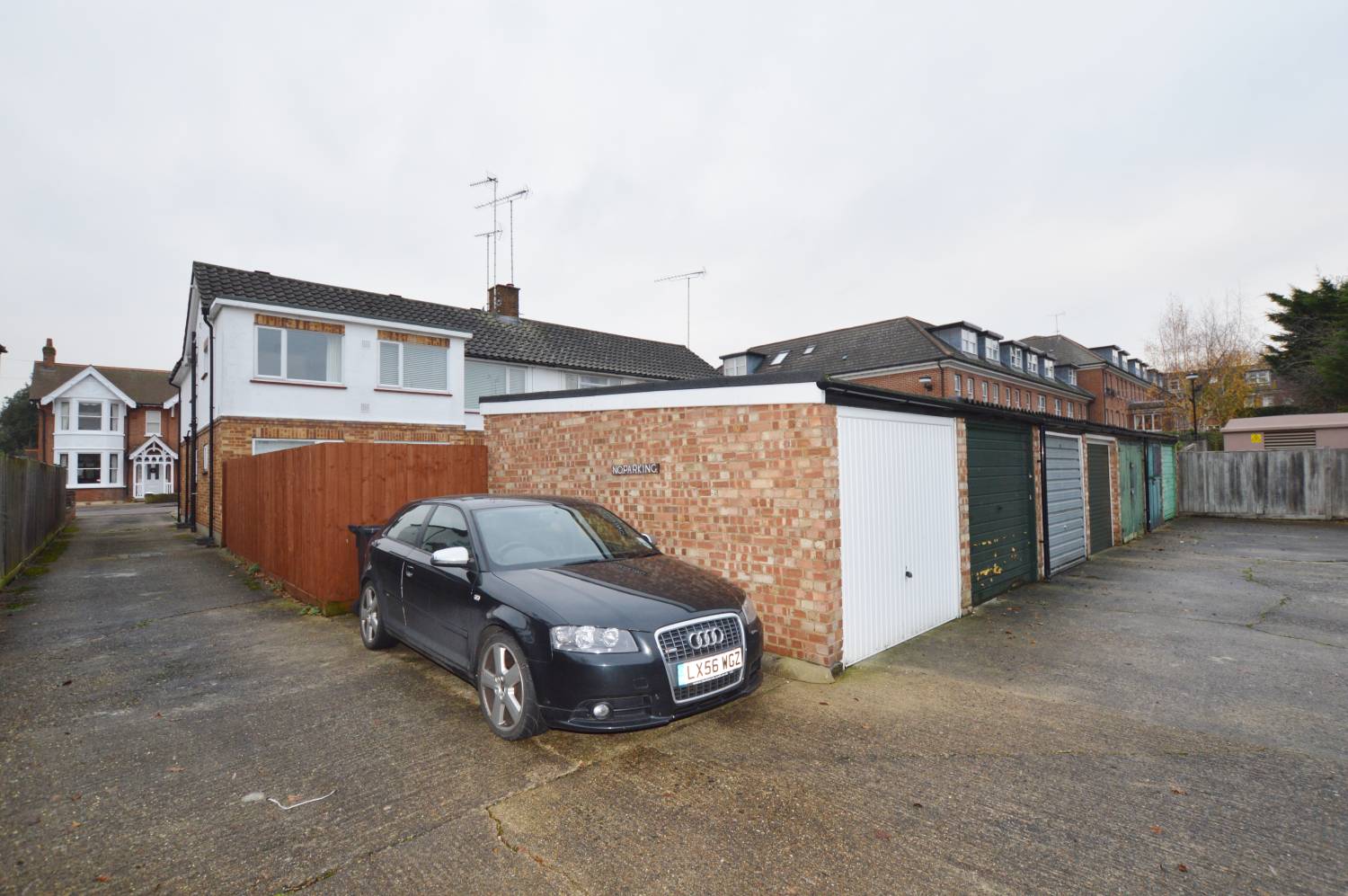 2 Bedroom Algers Road, Loughton, IG10 4NG Abidins