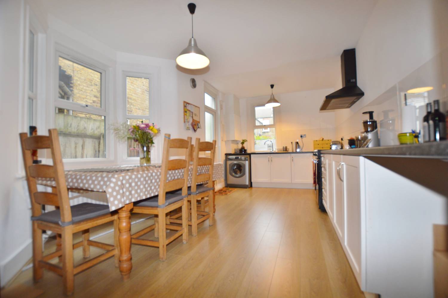 3 Bedroom House, Malvern Road, Leytonstone, E11 3DL Abidins