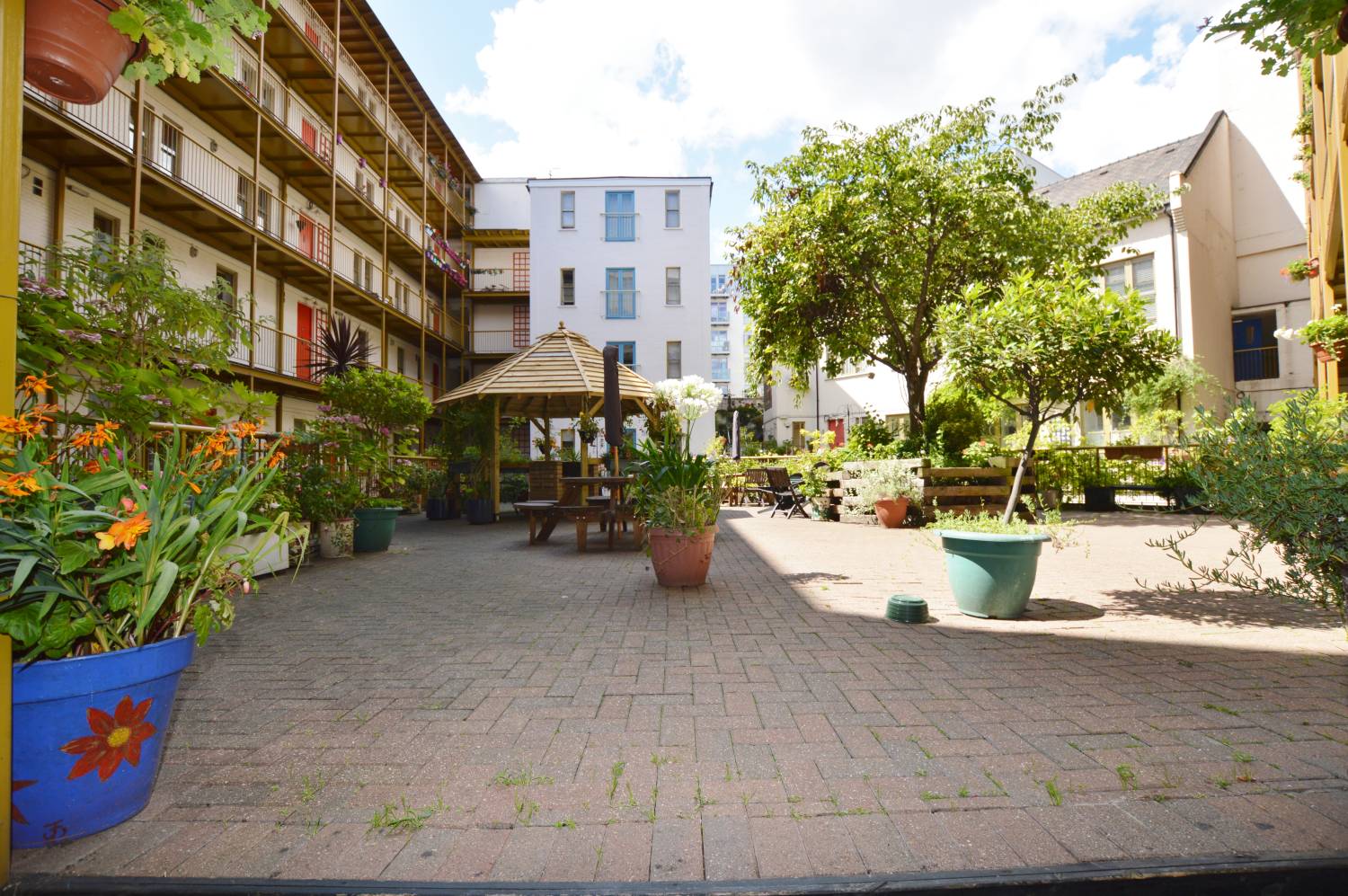 The Mission Building, Limehouse, London, E14 7LE Abidins