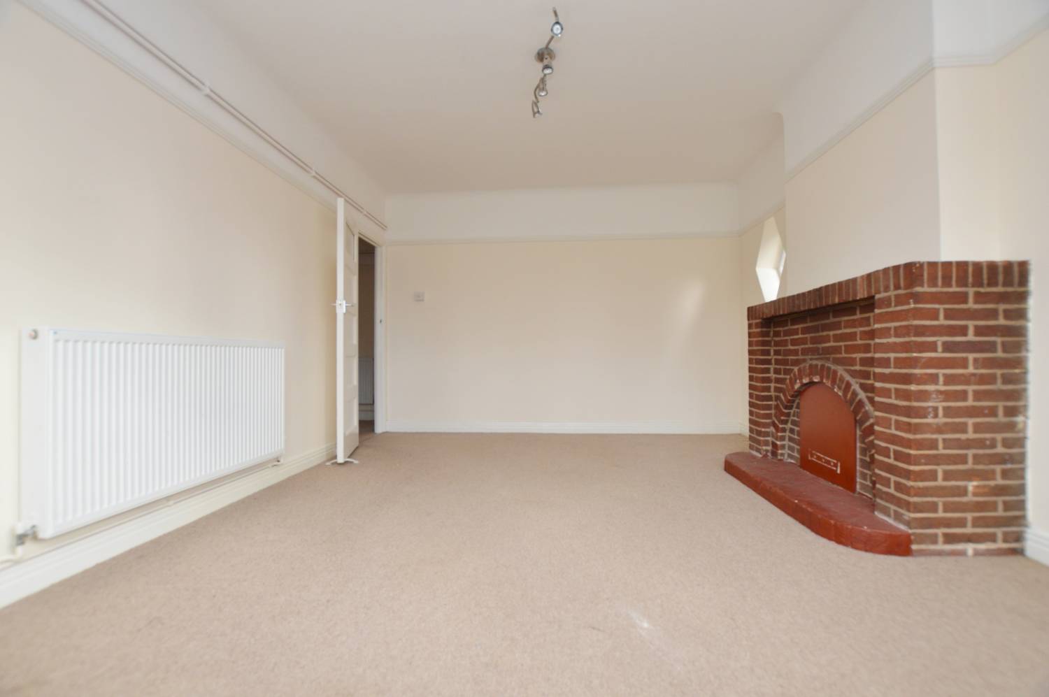 2 Bedroom Flat, Snaresbrook Hall, South Woodford, E18 2EJ Abidins