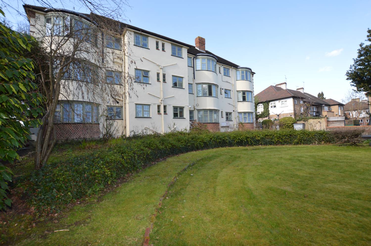 2 Bedroom Flat, Snaresbrook Hall, South Woodford, E18 2EJ Abidins
