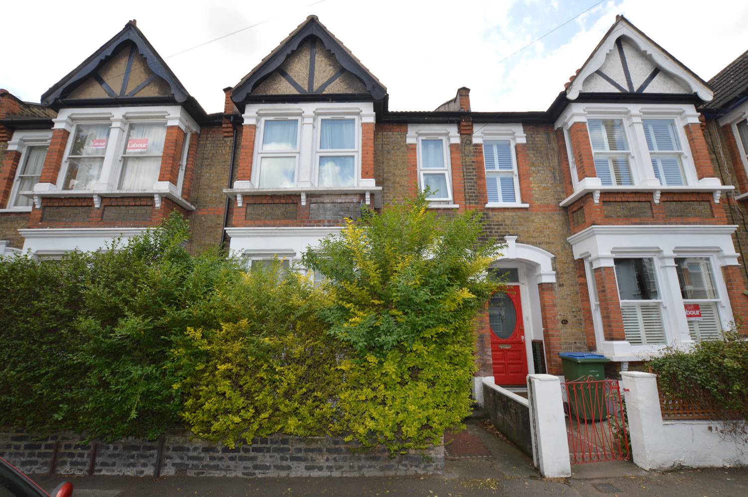 2 Bedroom Flat, Harrington Road, Leytonstone, E11 4QN Abidins